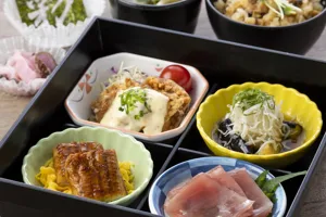 Iro Summer Shokado Meal
